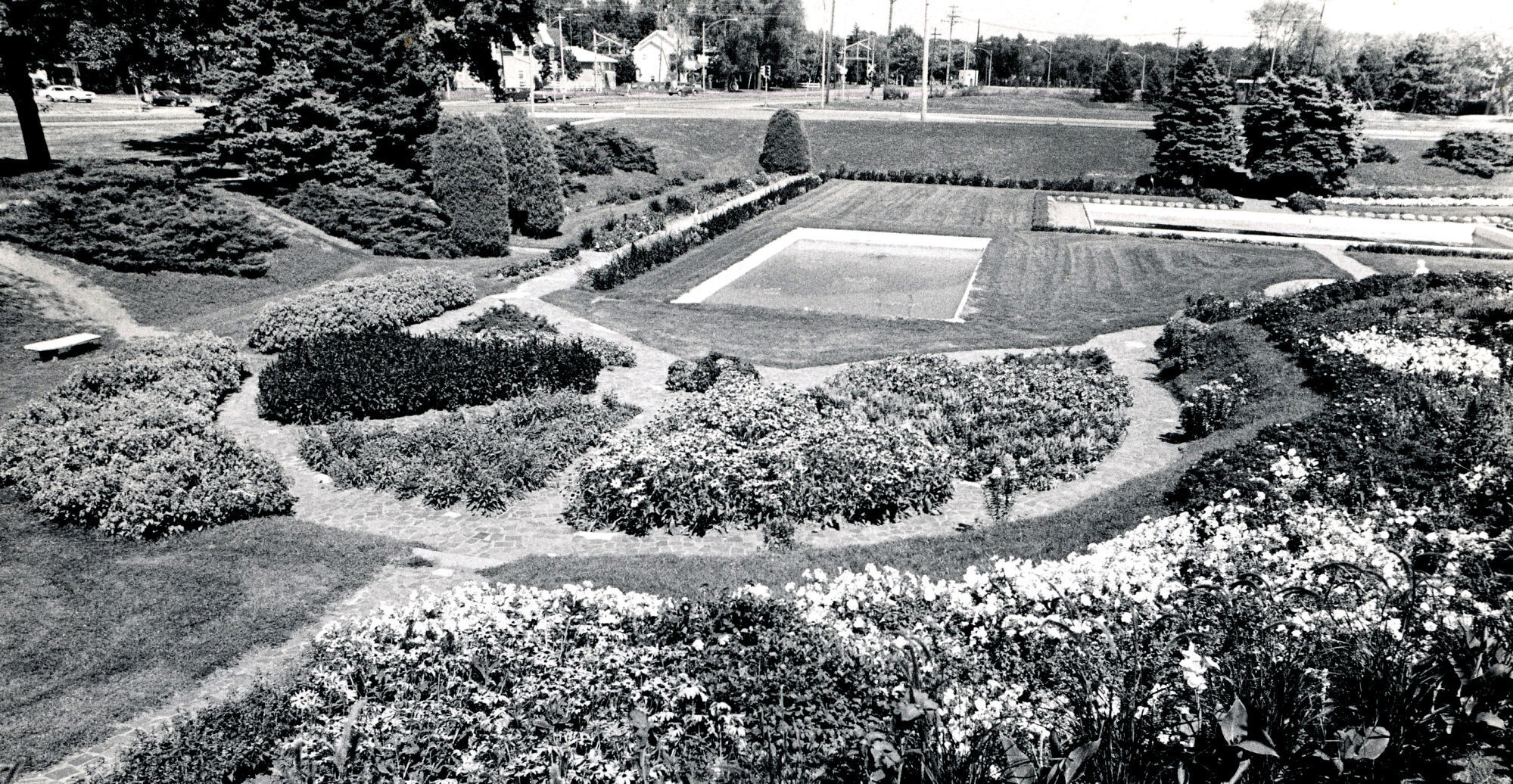 Sunken Gardens 1975